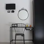 Amuni -