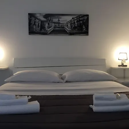 Amuni - * パレルモ