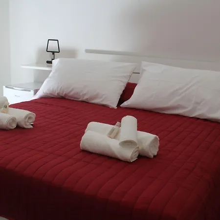 Bed & Breakfast Amuni - *